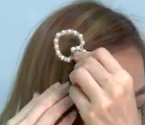 LOVE PEARL CLIP